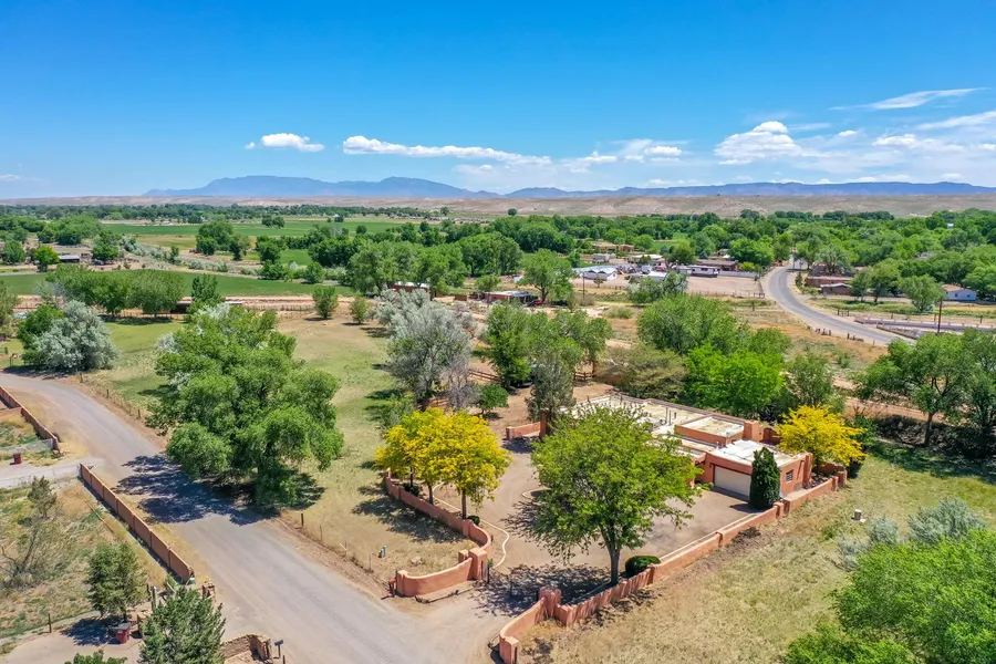 North Valley neighborhood, Albuquerque metro